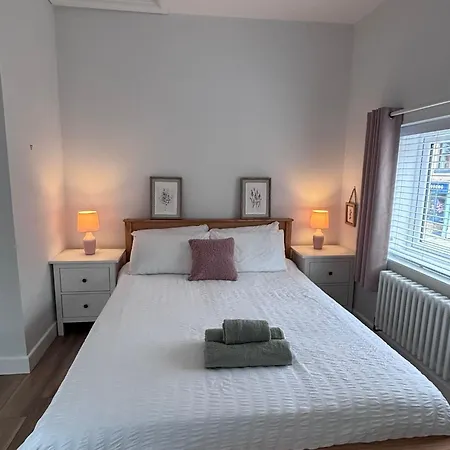 96 Roseberry In The Market Town Of *